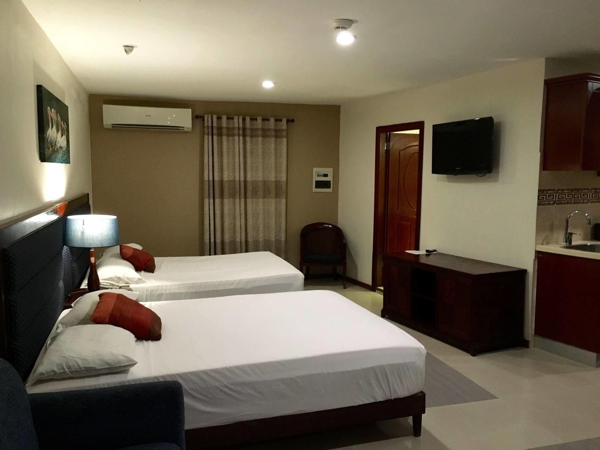 Curacao Suites Hotel Виллемстад Экстерьер фото